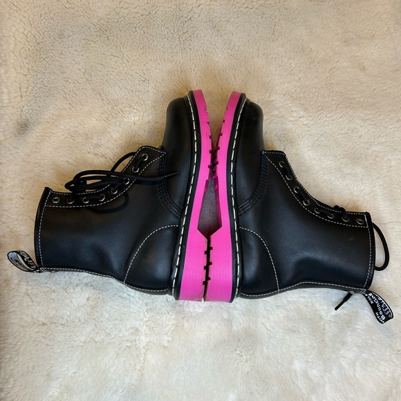 Dr. Martens 1460 Pink Sole Wanama Leather Jungle Zip Boots 6 - Picture 6 of 10